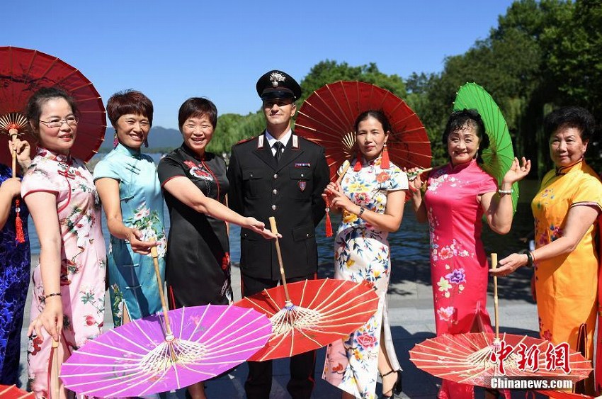 中國?イタリア連合警察、上海と杭州で合同パトロール始動