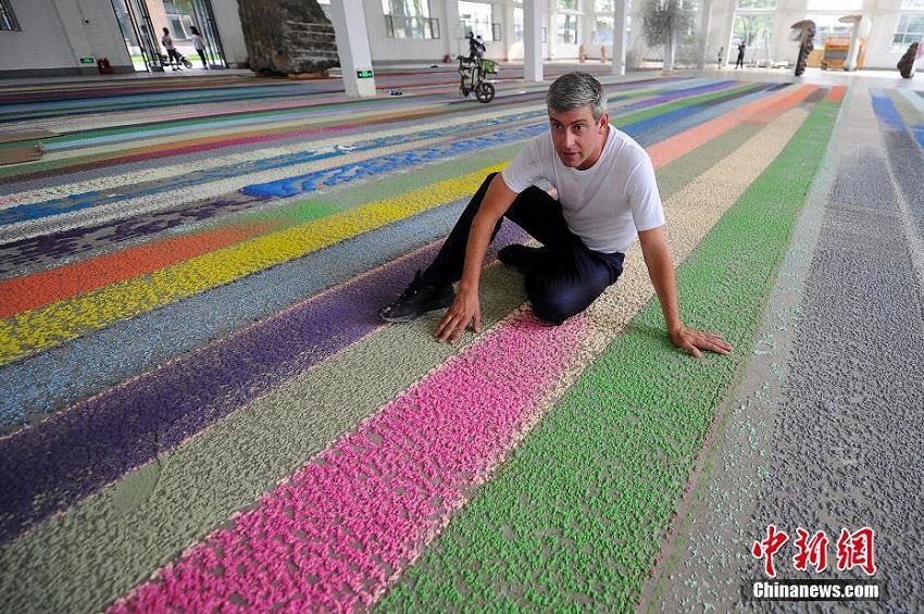 中國國內(nèi)外アーティストの新作が平遙國際彫刻フェスティバルに登場　山西省