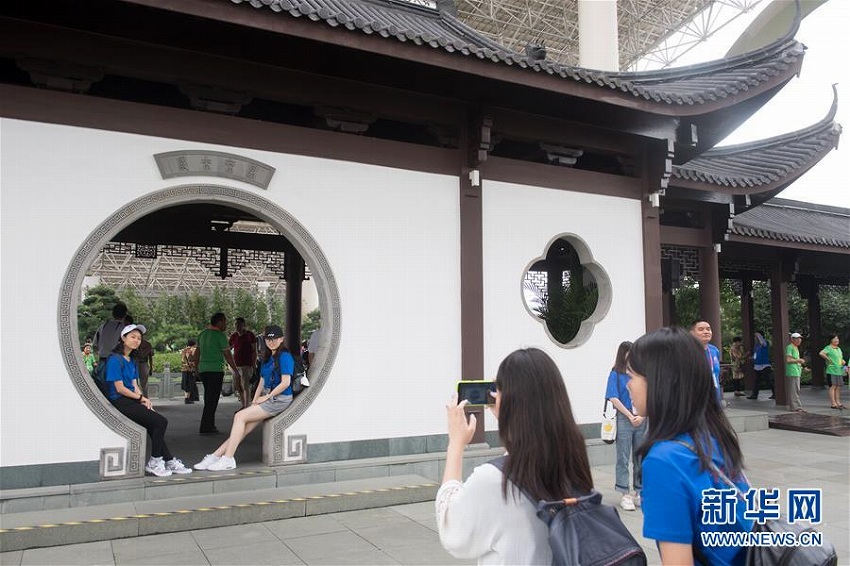 千人の香港地區(qū)の青少年が浙江省に赴き、交流イベントに參加