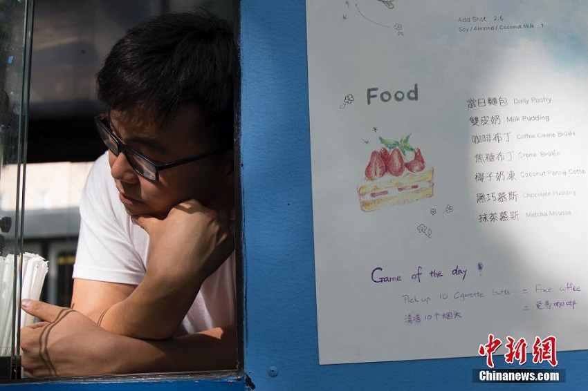 米國で華人経営のキッチンカー　タバコの吸い殻10本でコーヒーと交換