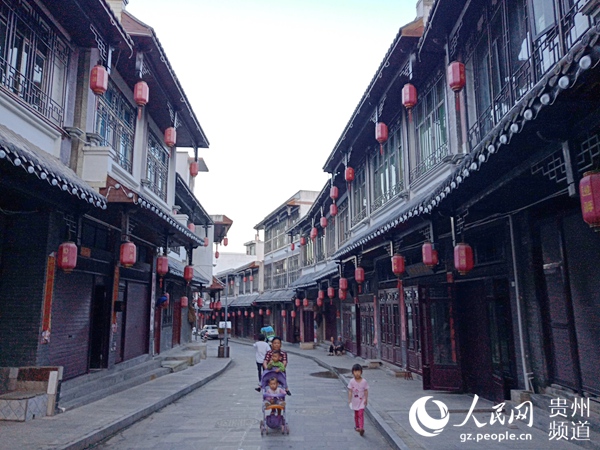 郎岱古鎮(zhèn)：靜謐な時(shí)間に満ち溢れた、古風(fēng)で素樸な美しさ