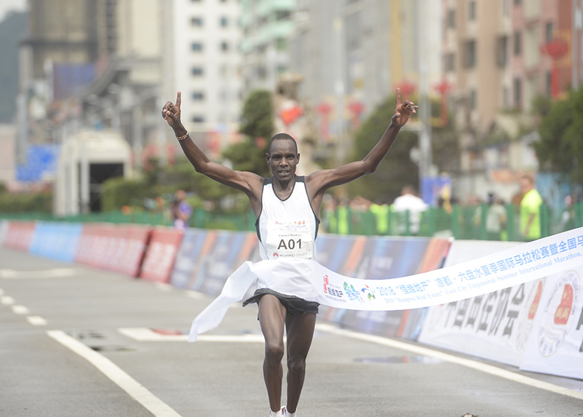 2018年六盤水夏季國(guó)際マラソン、男女ともケニア勢(shì)が優(yōu)勝