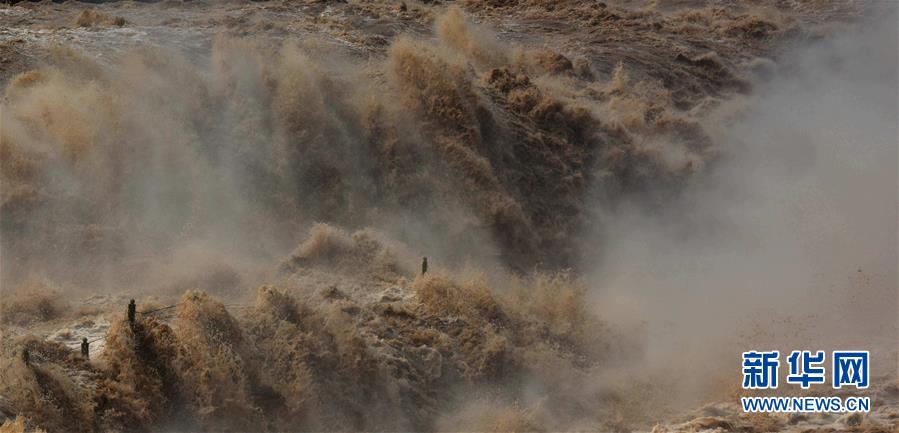 黃河壺口瀑布の水かさが増し壯大な景色に