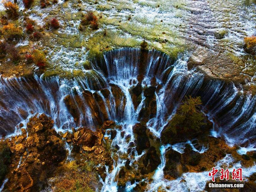 震災(zāi)から1年、美しさ取り戻した九寨溝