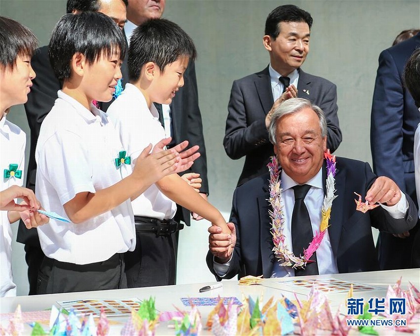 長(zhǎng)崎で73回目の「原爆の日」迎え、原爆犠牲者慰霊平和祈念式典