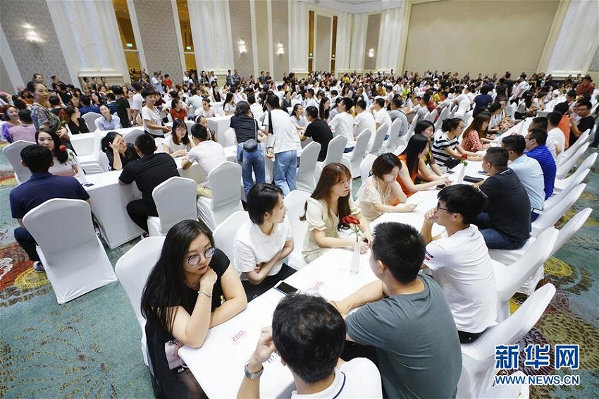 河北省唐山で大規(guī)模なお見合いイベント　約1千人が參加