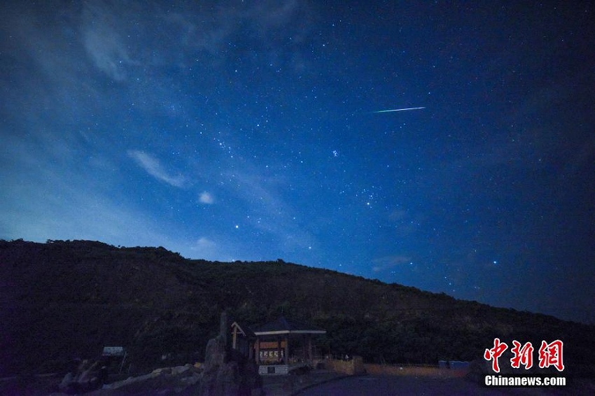  香港地區(qū)の夜空を彩るペルセウス座流星群