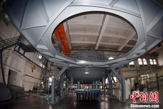 4メートル口徑SiC非球面光學(xué)反射鏡を中國が開発