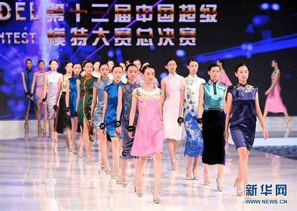 「中國(guó)スーパーモデルコンテスト」決勝大會(huì)が青島で開(kāi)催 