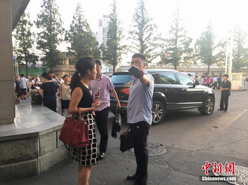 カメラがとらえた夏の朝鮮平壌市