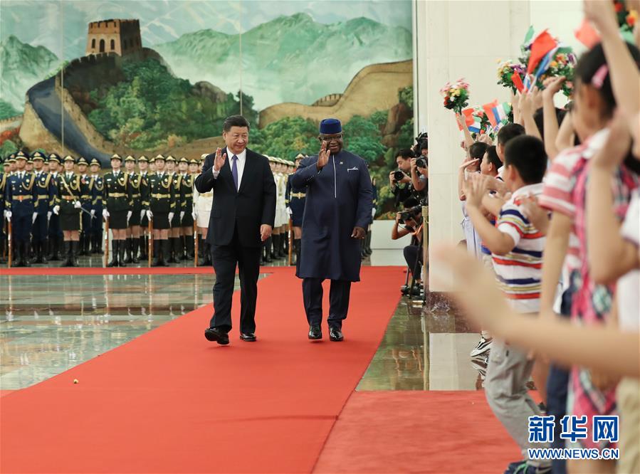 習(xí)近平主席「シエラレオネとのパートナーシップを前進(jìn)」