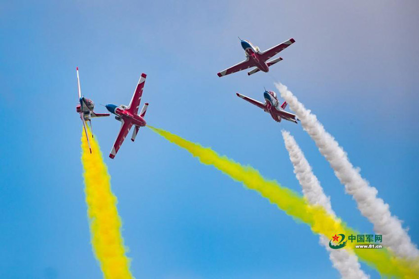 様々な視點から見た空軍の開放イベント