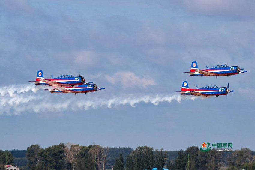様々な視點から見た空軍の開放イベント
