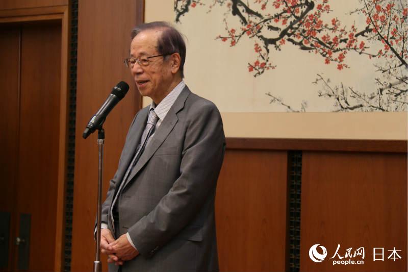 中日の「友情の絆を」　在日本中國大使館で記念碑除幕式開催