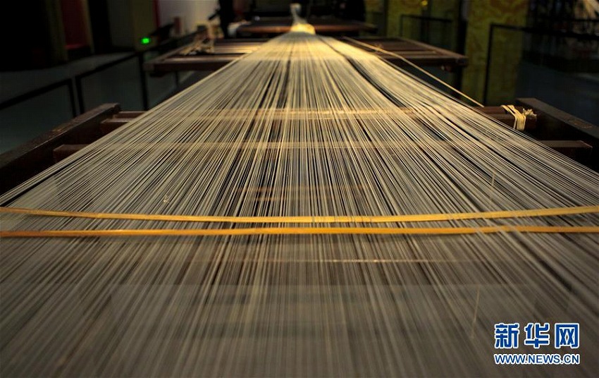 中國伝統(tǒng)の手織り工蕓「南京雲(yún)錦」