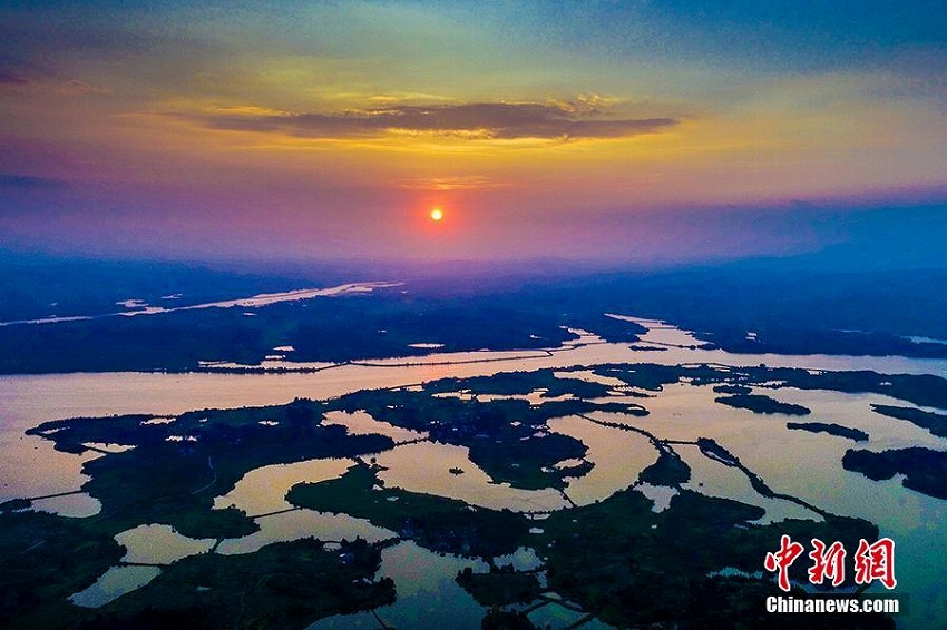 豊かな水と緑が織りなす美しい舂陵國(guó)家濕地公園　湖南省