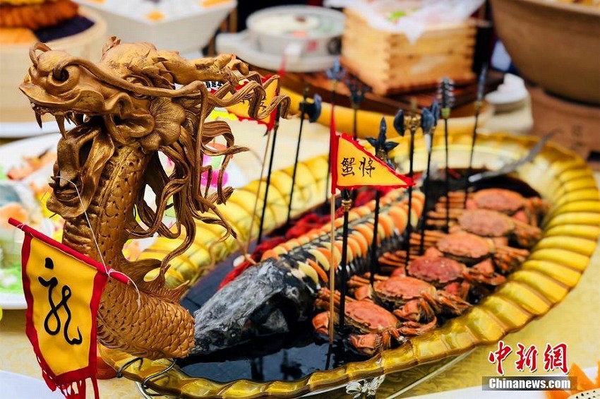 見て楽しい、食べて美味しいアイデア料理続々　湖北省で料理人フェス