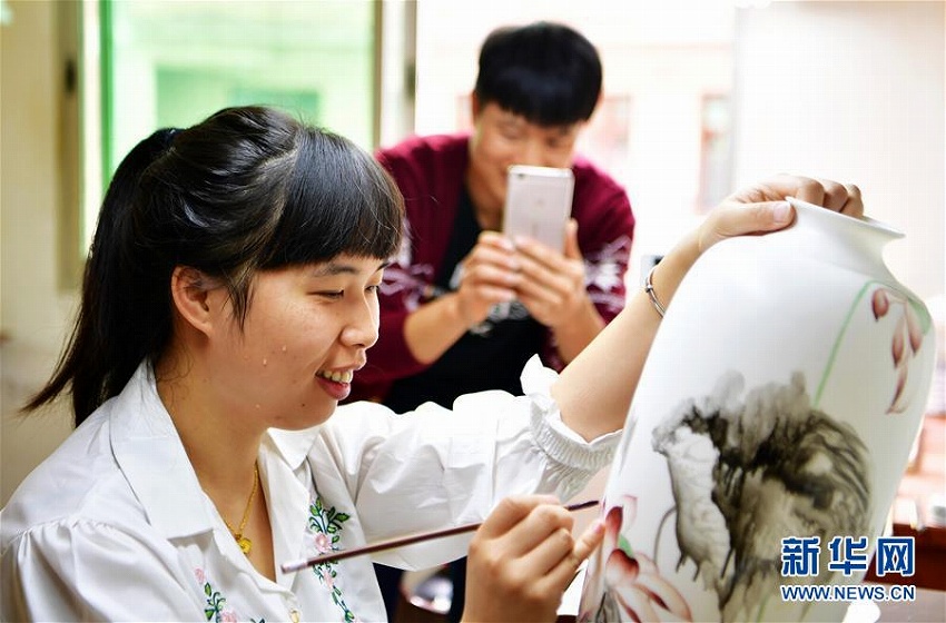 陶蕓で起業(yè)した福建省の若手夫婦