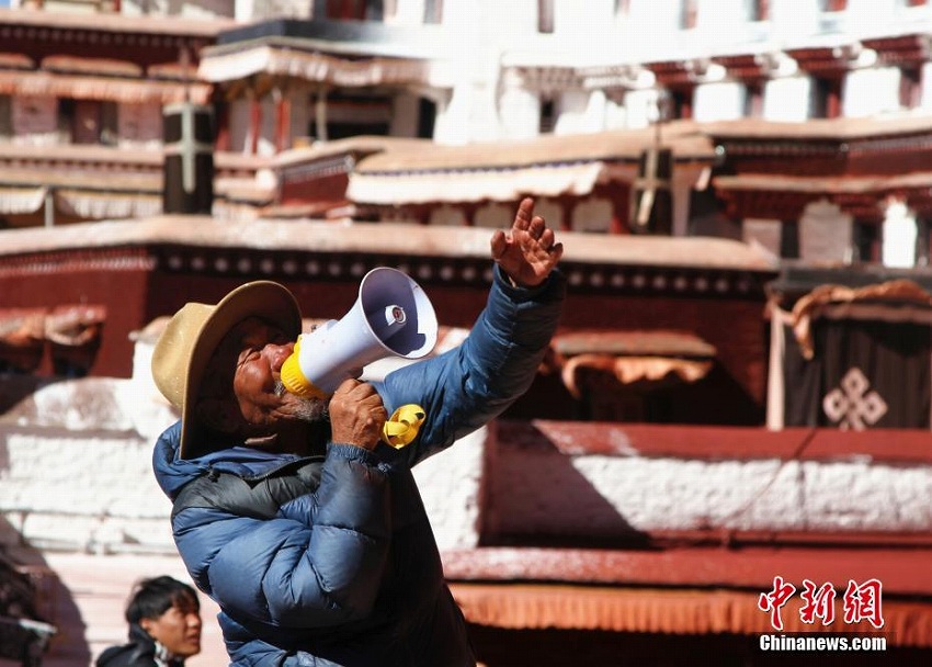 ポタラ宮外壁の塗裝作業(yè)が正式にスタート　チベット自治區(qū)