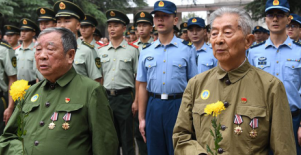 烈士記念日に公祭式が行われ、革命に命を捧げた烈士を追想　襄陽市