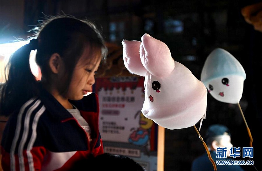 第1回全國(guó)QRコード事業(yè)者大會(huì)が福州で開催