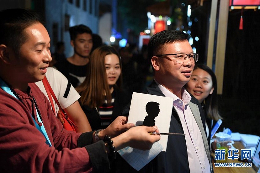 第1回全國(guó)QRコード事業(yè)者大會(huì)が福州で開(kāi)催