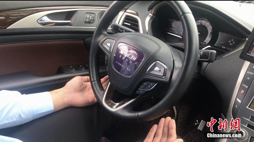 中國初の自動運転タクシー、広州で試験運用スタート