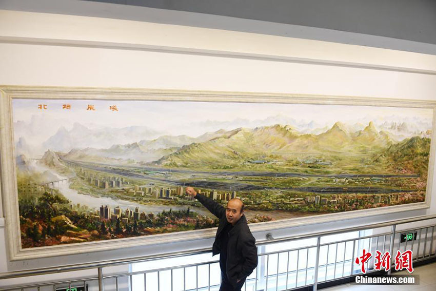 蘭州鉄道職員が描く鉄道沿いの生活風景　ルーブル美術館にも出展