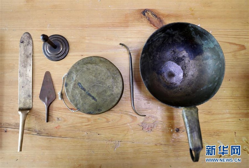 飴細(xì)工職人の巧みな手さばき