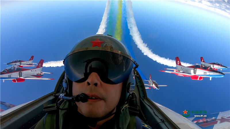 パイロットの視點(diǎn)で見る中國航空ショー