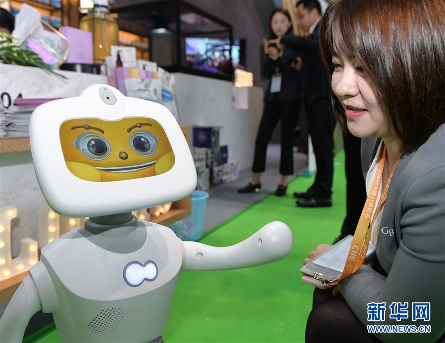 輸入博の隨所できらめく「萌え」製品