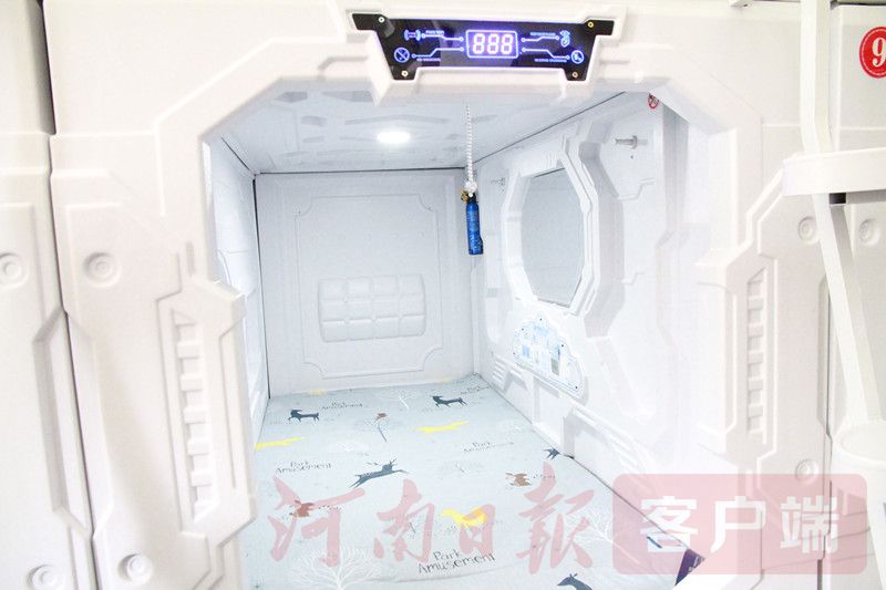 河南省の病院內(nèi)にカプセルホテル？　　ICU患者の家族向けに無(wú)償提供