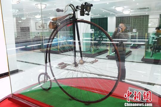 ビンテージ自転車を多數(shù)展示、蘭州自転車博物館　甘粛省