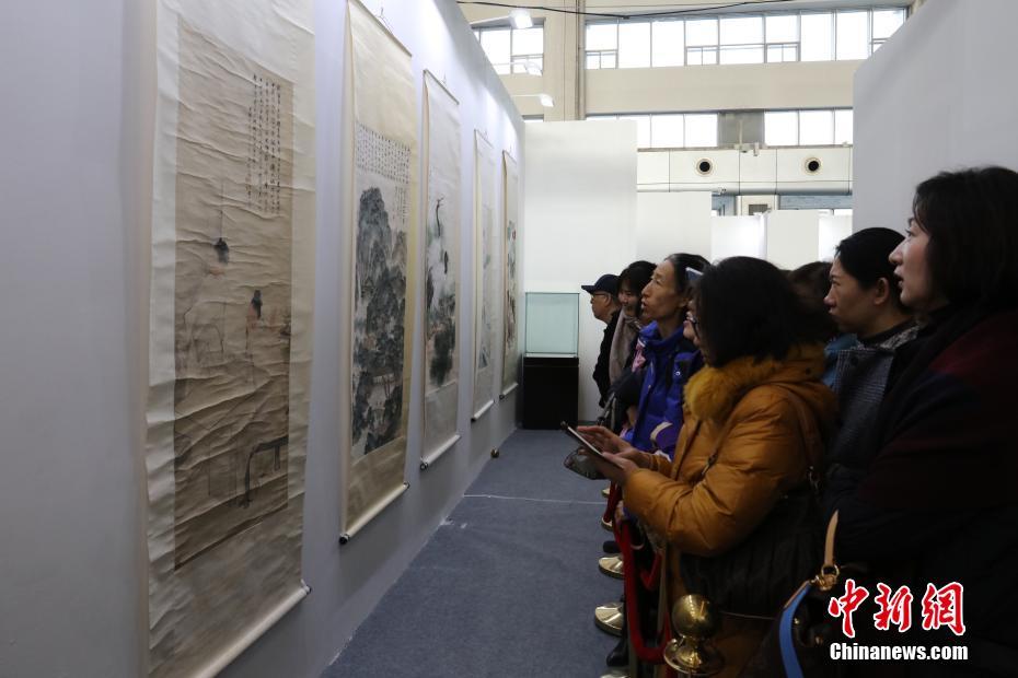 ハルビン市で第1回北東アジア文化蕓術博覧會　黒竜江省