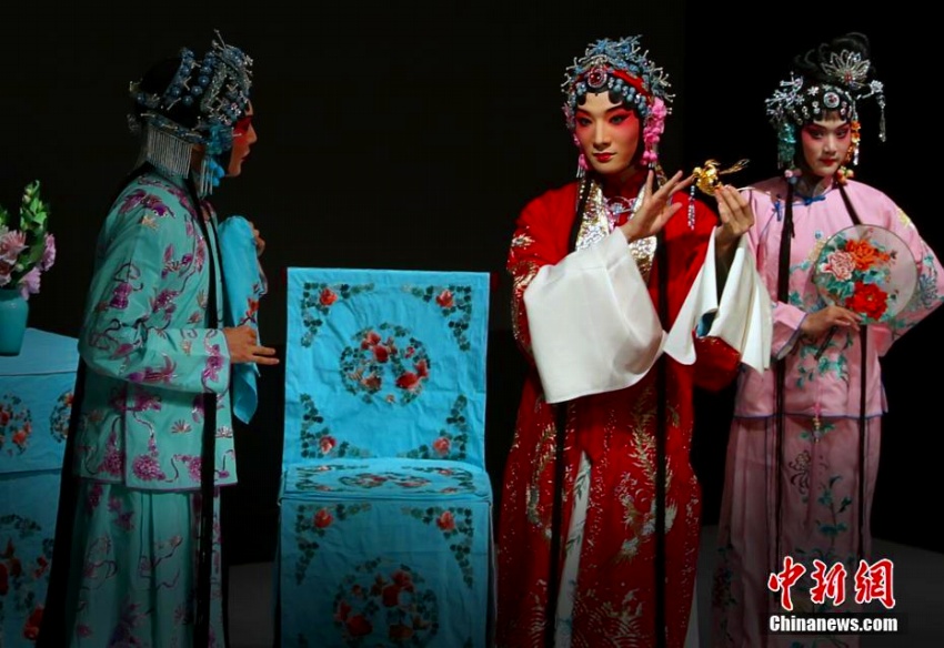 名著「金瓶梅」から構想を得た京劇「金簪記」が北京市で初公演