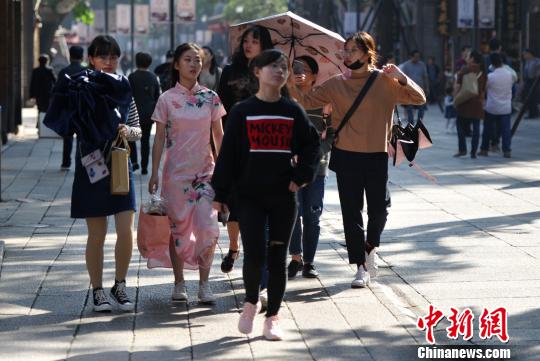 福建省福州市は今も初夏の陽(yáng)気