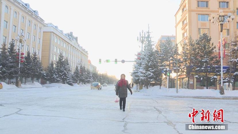 黒竜江省漠河市に非常に強力な寒波、史上初の赤色警報発令