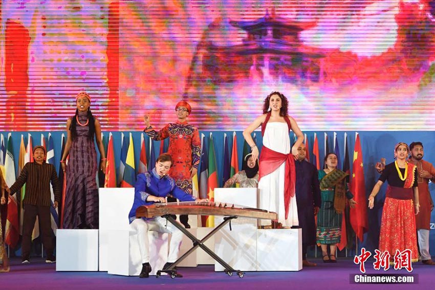 第13回孔子學院大會が成都市で開幕　四川省