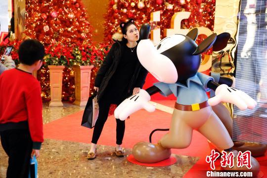 上海のミッキーマウス誕生90周年祝賀イベントが話題に