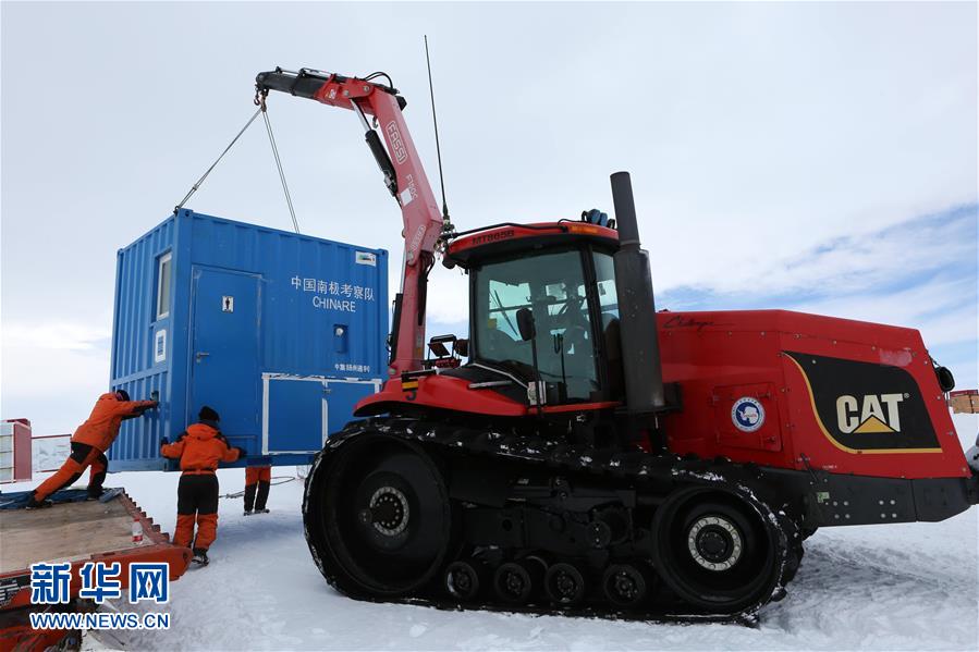 中國科學観測隊、南極內(nèi)陸の観測に向け準備中
