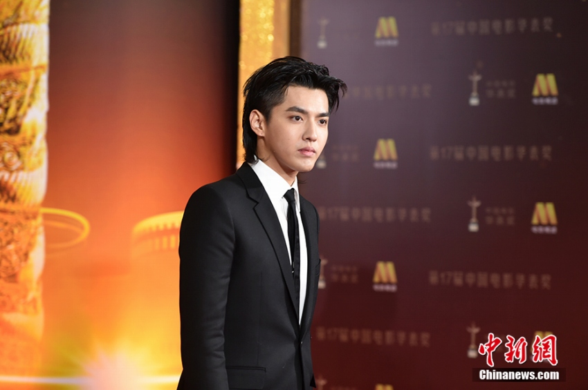 レッドカーペットにスター続々　映畫賞「第17回中國電影華表奨」