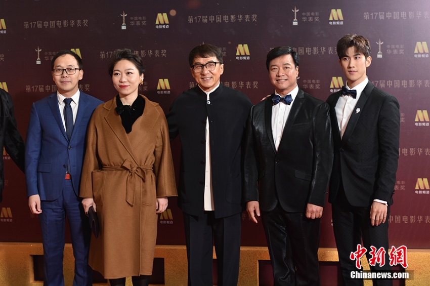 レッドカーペットにスター続々　映畫賞「第17回中國電影華表奨」