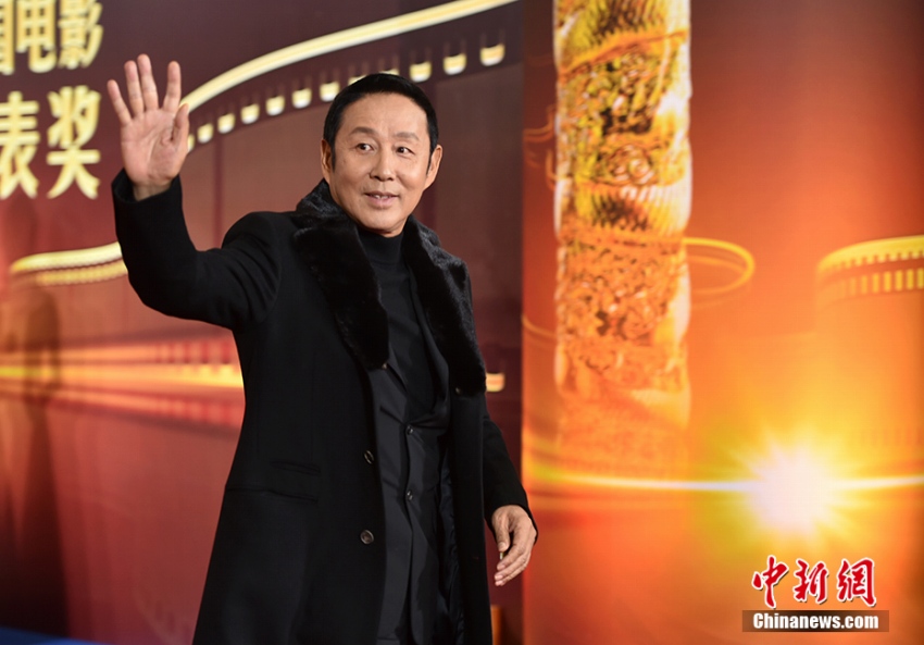レッドカーペットにスター続々　映畫賞「第17回中國(guó)電影華表奨」