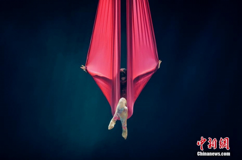 第1回中國エアリアルダンス選手権大會が天津市で開催
