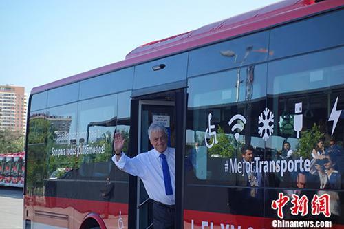 中國(guó)製のEVバス、チリの首都に進(jìn)出