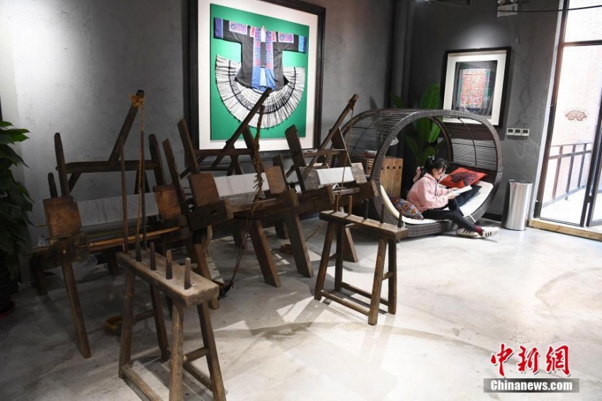 南寧市に無形文化財生活館　スタイリッシュな無形文化財グッズ人気に