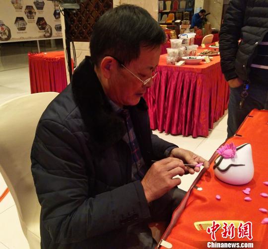 美しい見た目に、祝福込めた常州市伝統(tǒng)の蒸し菓子　江蘇省