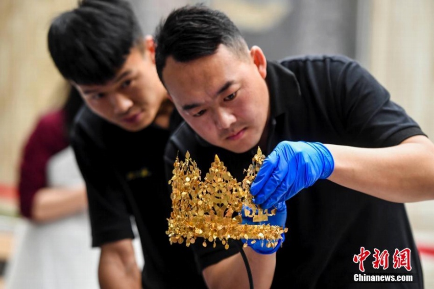 輝く豪華な黃金の冠、長(zhǎng)沙で「アフガニスタン國(guó)寶展」　湖南省