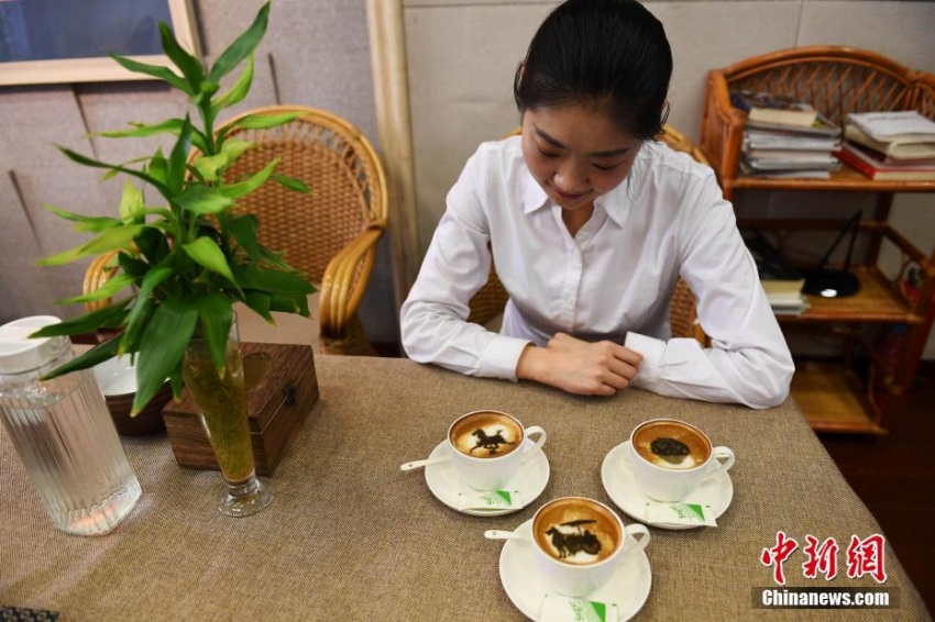 文化財(cái)が描かれたデザインカプチーノが甘粛省博物館のカフェに登場(chǎng)