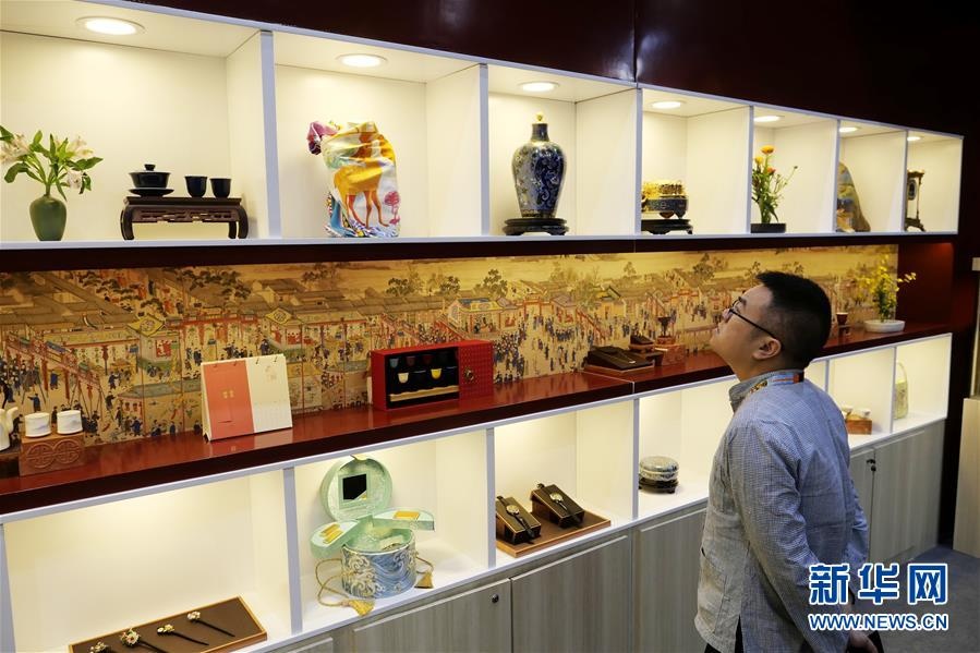 香港國(guó)際ライセンスシングショーに中國(guó)國(guó)內(nèi)外の企業(yè)が集結(jié)